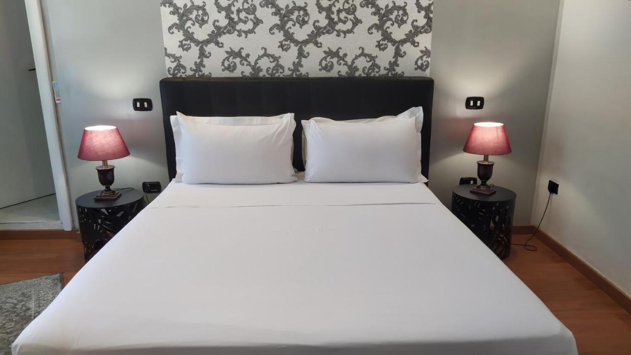 Il Roseto Bed & Breakfast Фрозиноне Екстериор снимка