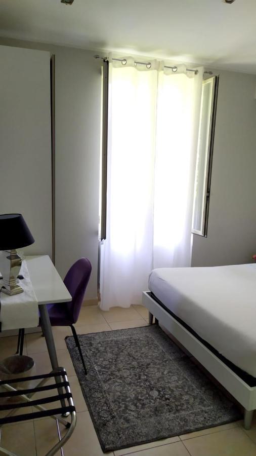 Il Roseto Bed & Breakfast Фрозиноне Екстериор снимка