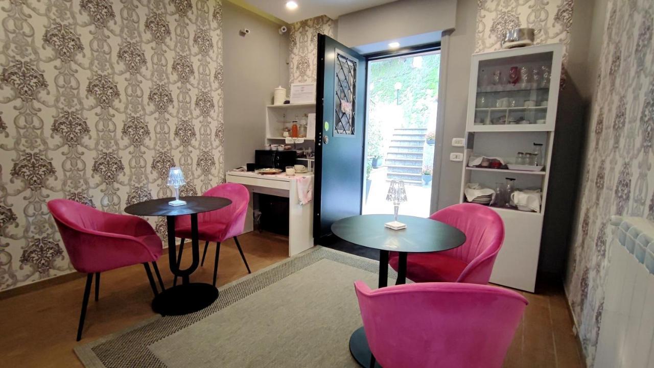 Il Roseto Bed & Breakfast Фрозиноне Екстериор снимка