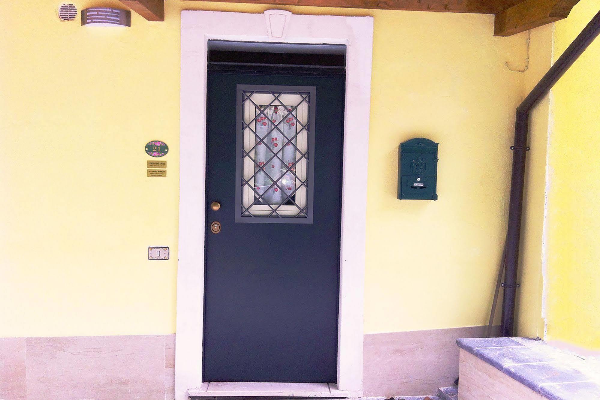 Il Roseto Bed & Breakfast Фрозиноне Екстериор снимка