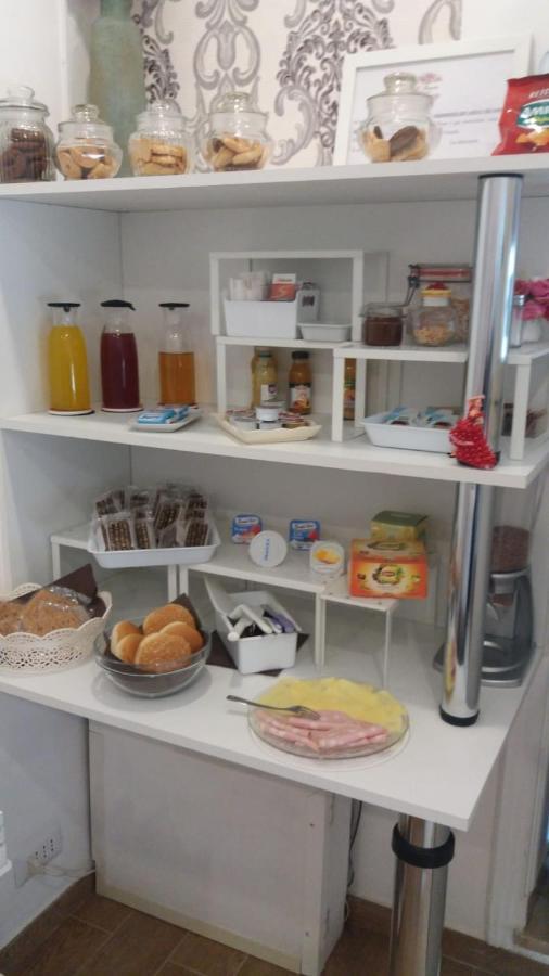 Il Roseto Bed & Breakfast Фрозиноне Екстериор снимка
